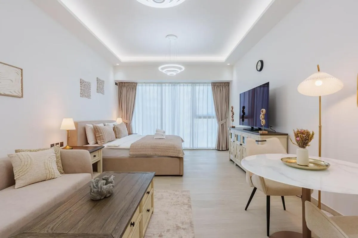 Lovely Studio Apartment In Me Do Re Jlt Dubaï